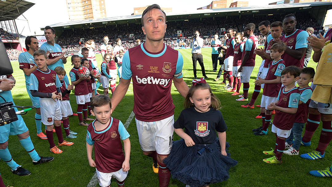 mark noble west ham shirt